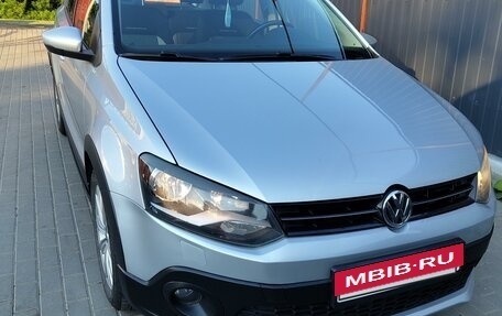 Volkswagen Polo VI (EU Market), 2012 год, 880 000 рублей, 3 фотография