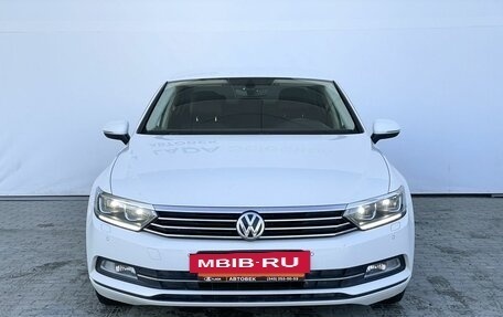 Volkswagen Passat B8 рестайлинг, 2016 год, 1 798 000 рублей, 2 фотография