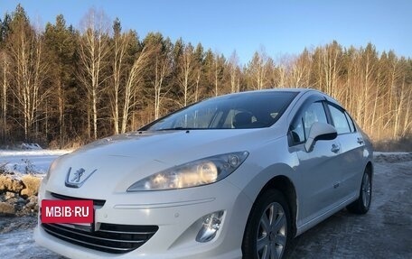 Peugeot 408 I рестайлинг, 2014 год, 820 000 рублей, 3 фотография