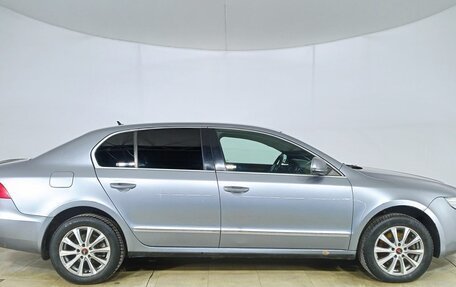 Skoda Superb III рестайлинг, 2010 год, 820 000 рублей, 4 фотография