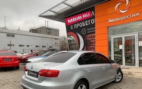 Volkswagen Jetta VI, 2013 год, 990 000 рублей, 7 фотография