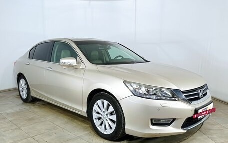 Honda Accord IX рестайлинг, 2013 год, 1 595 000 рублей, 3 фотография