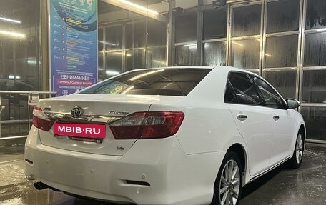 Toyota Camry, 2014 год, 1 990 000 рублей, 7 фотография