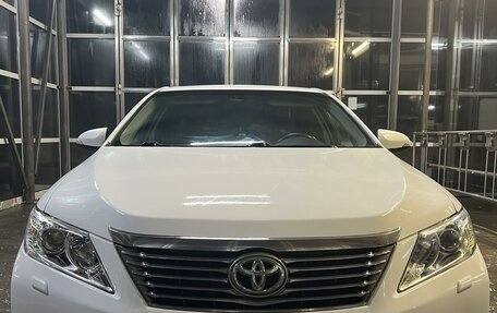 Toyota Camry, 2014 год, 1 990 000 рублей, 9 фотография