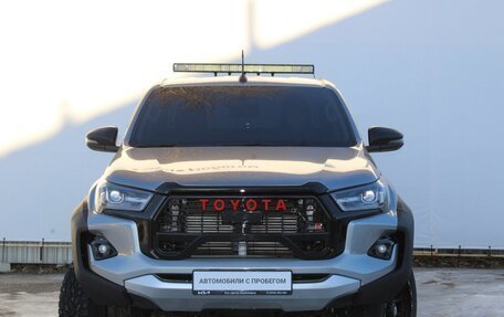 Toyota Hilux VIII, 2019 год, 3 890 000 рублей, 2 фотография