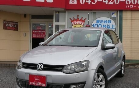 Volkswagen Polo VI (EU Market), 2013 год, 840 000 рублей, 2 фотография