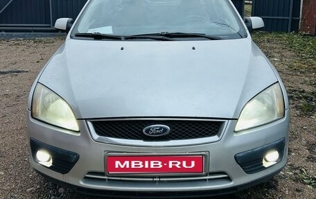 Ford Focus II рестайлинг, 2005 год, 410 000 рублей, 1 фотография