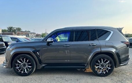 Lexus LX, 2022 год, 14 708 000 рублей, 7 фотография