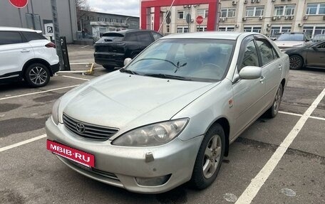 Toyota Camry V40, 2004 год, 897 000 рублей, 2 фотография