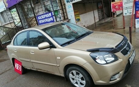 KIA Rio II, 2011 год, 750 000 рублей, 2 фотография