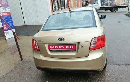 KIA Rio II, 2011 год, 750 000 рублей, 3 фотография