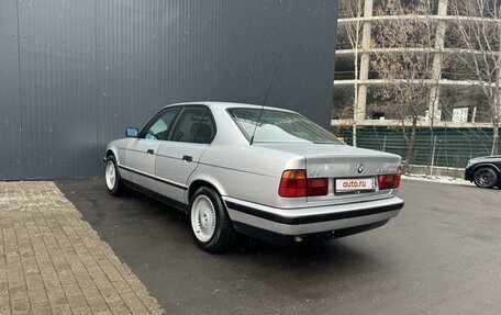 BMW 5 серия, 1993 год, 700 000 рублей, 6 фотография