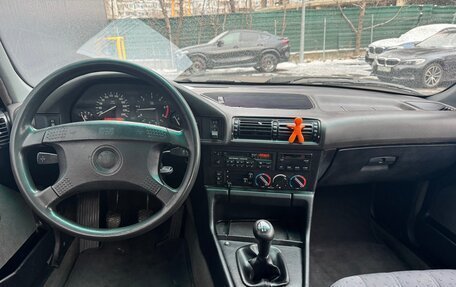 BMW 5 серия, 1993 год, 700 000 рублей, 9 фотография