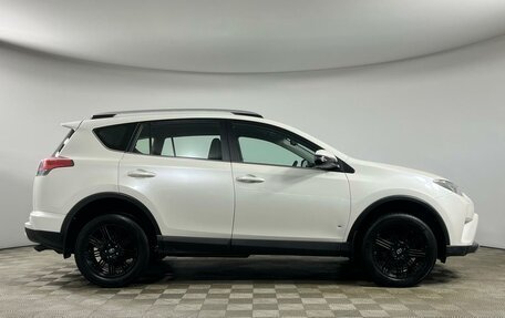 Toyota RAV4, 2017 год, 2 699 000 рублей, 4 фотография