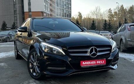 Mercedes-Benz C-Класс, 2015 год, 2 300 000 рублей, 1 фотография