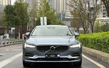 Volvo S90 II рестайлинг, 2021 год, 3 150 007 рублей, 4 фотография