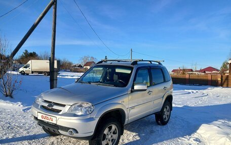 Chevrolet Niva I рестайлинг, 2012 год, 570 000 рублей, 5 фотография