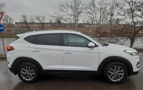 Hyundai Tucson III, 2015 год, 2 200 000 рублей, 5 фотография