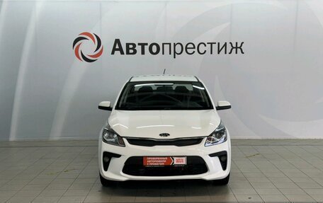 KIA Rio IV, 2018 год, 1 095 000 рублей, 8 фотография