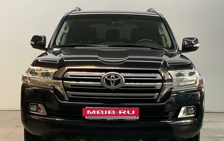 Toyota Land Cruiser 200, 2019 год, 8 490 000 рублей, 3 фотография