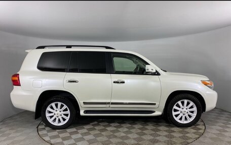 Toyota Land Cruiser 200, 2013 год, 3 750 000 рублей, 9 фотография