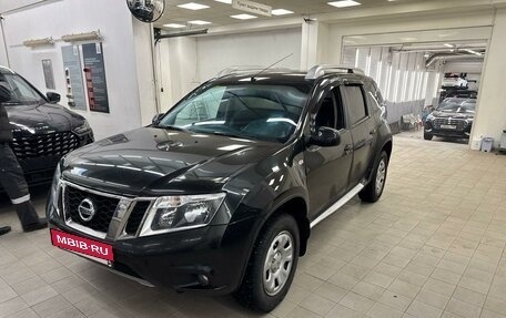 Nissan Terrano III, 2017 год, 1 420 000 рублей, 2 фотография