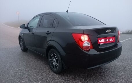 Chevrolet Aveo III, 2012 год, 599 999 рублей, 8 фотография