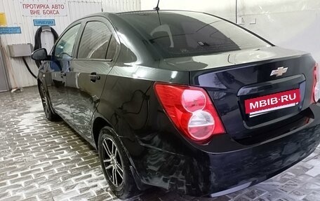 Chevrolet Aveo III, 2012 год, 599 999 рублей, 6 фотография