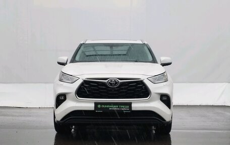 Toyota Highlander, 2021 год, 5 570 000 рублей, 2 фотография