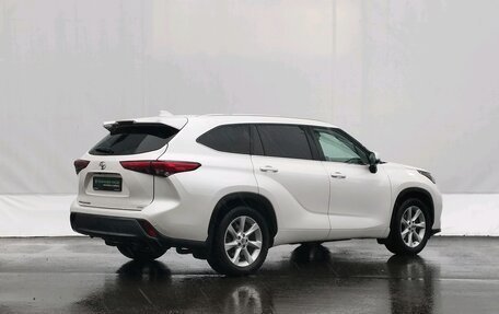 Toyota Highlander, 2021 год, 5 570 000 рублей, 5 фотография