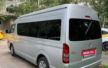 Toyota HiAce H200, 2008 год, 1 850 000 рублей, 5 фотография