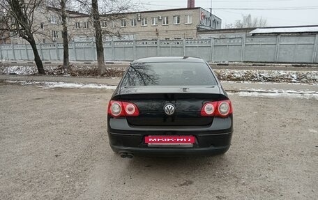 Volkswagen Passat B6, 2006 год, 715 000 рублей, 12 фотография