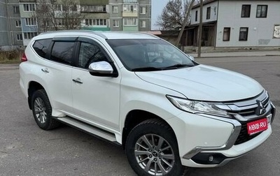 Mitsubishi Pajero Sport III рестайлинг, 2017 год, 2 900 000 рублей, 1 фотография