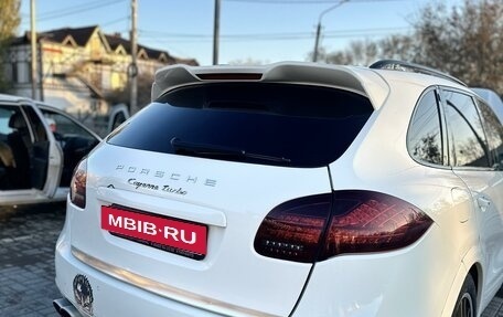 Porsche Cayenne III, 2011 год, 1 850 000 рублей, 13 фотография