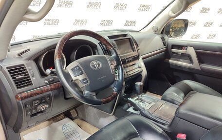 Toyota Land Cruiser 200, 2011 год, 3 580 000 рублей, 17 фотография