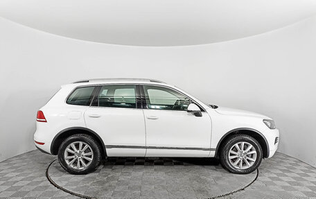 Volkswagen Touareg III, 2012 год, 2 275 000 рублей, 8 фотография