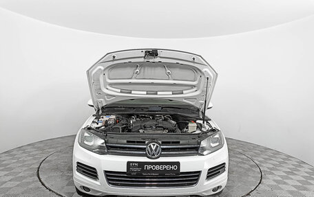 Volkswagen Touareg III, 2012 год, 2 275 000 рублей, 13 фотография