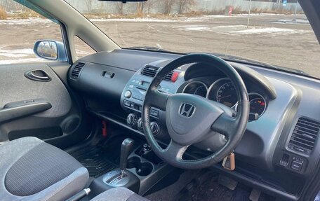 Honda Fit III, 2002 год, 450 000 рублей, 5 фотография