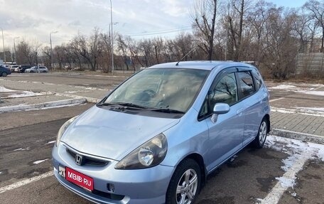 Honda Fit III, 2002 год, 450 000 рублей, 3 фотография