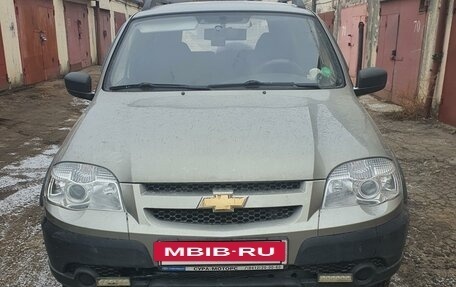 Chevrolet Niva I рестайлинг, 2013 год, 650 000 рублей, 9 фотография