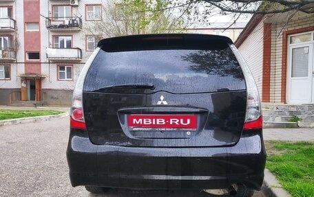 Mitsubishi Grandis, 2008 год, 900 000 рублей, 5 фотография