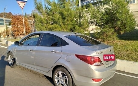 Hyundai Solaris II рестайлинг, 2012 год, 950 000 рублей, 2 фотография