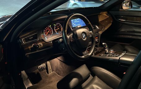 BMW 7 серия, 2010 год, 1 800 000 рублей, 13 фотография