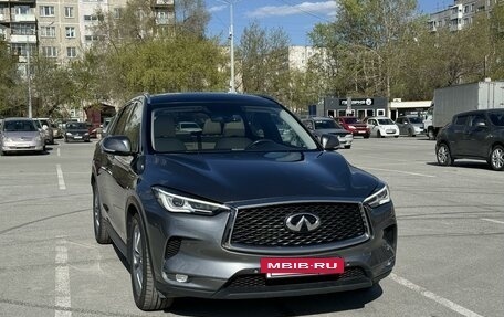 Infiniti QX50 II, 2018 год, 2 990 000 рублей, 7 фотография