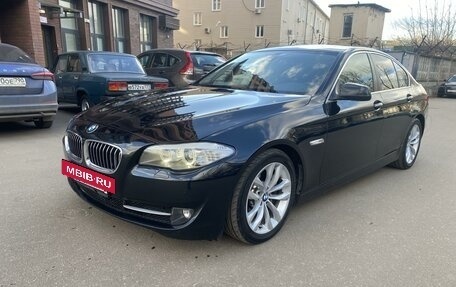 BMW 5 серия, 2010 год, 2 200 000 рублей, 11 фотография