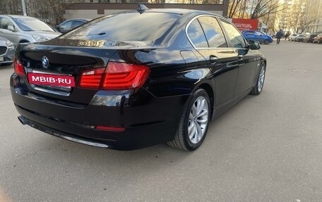 BMW 5 серия, 2010 год, 2 200 000 рублей, 13 фотография