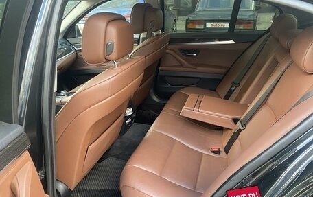 BMW 5 серия, 2010 год, 2 200 000 рублей, 19 фотография