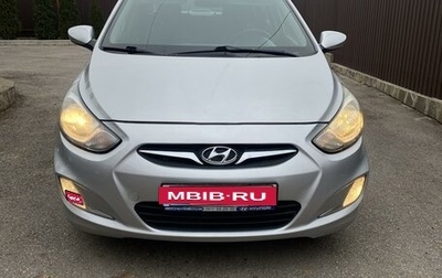 Hyundai Solaris II рестайлинг, 2014 год, 860 000 рублей, 1 фотография