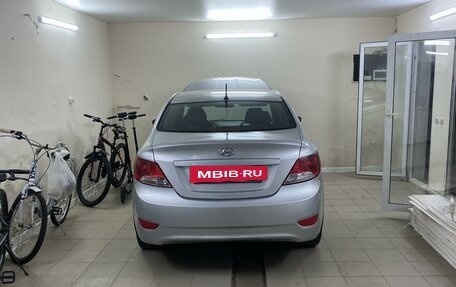 Hyundai Solaris II рестайлинг, 2014 год, 860 000 рублей, 11 фотография