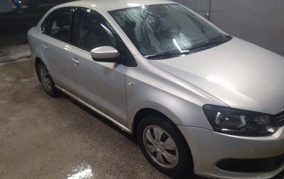 Volkswagen Polo VI (EU Market), 2012 год, 800 000 рублей, 1 фотография